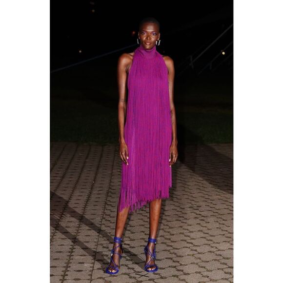 Burberry Tiered Fringe Midi-Dress Size Small $8500 - Picture 2 of 14